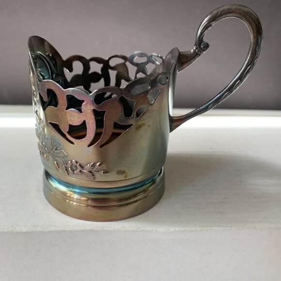 Drinkware